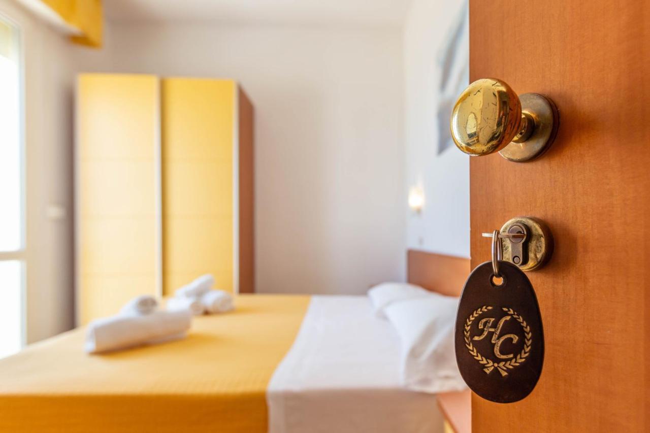 Hotel Carnaby Rimini Exterior foto
